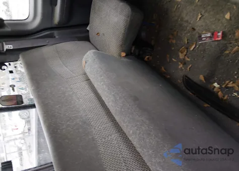 2000 Ford F-150 Work Series/Xl/Xlt from USA, damaged, VIN 2FTZX1728YCB17118